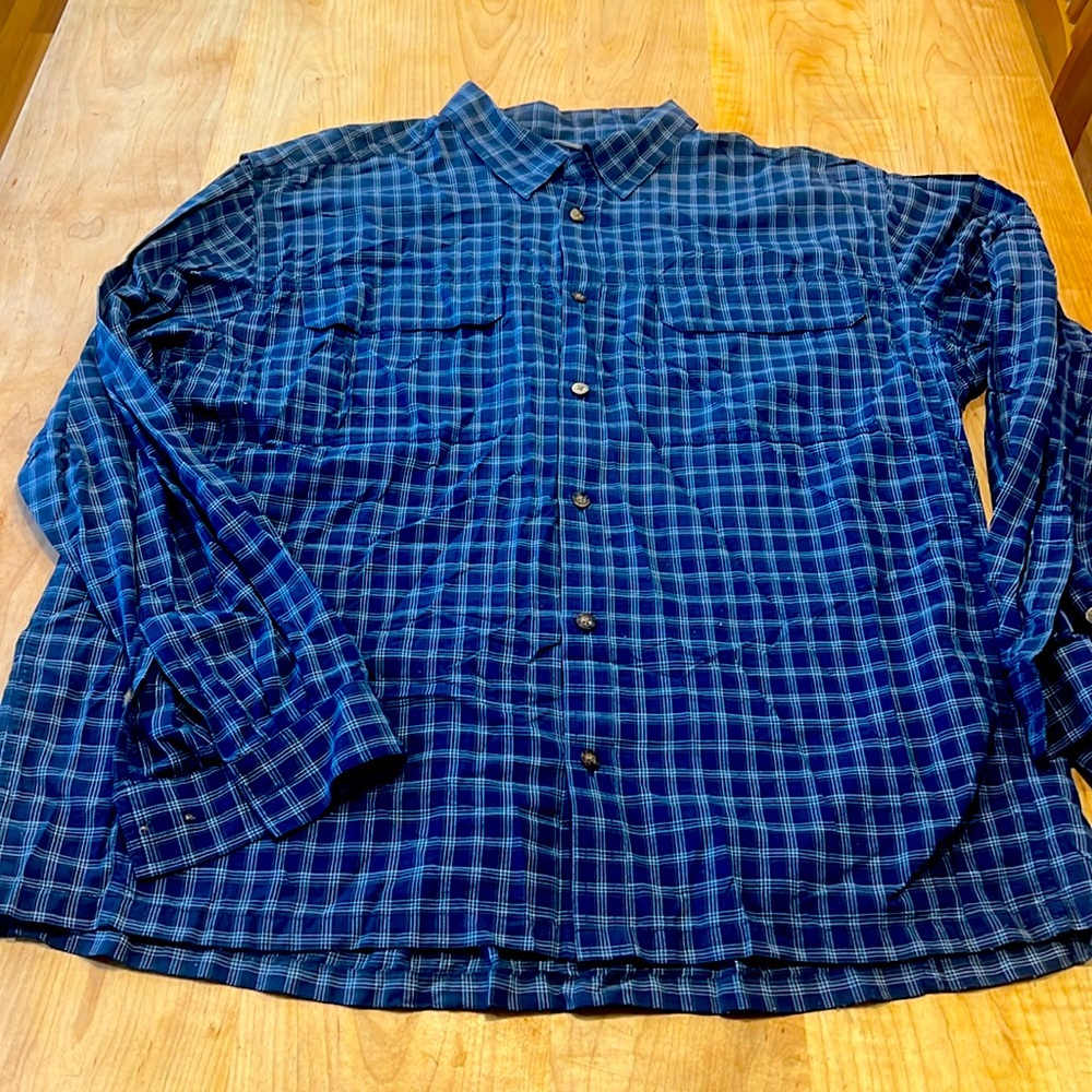Men’s XL EMS Plaid Travel Shirt